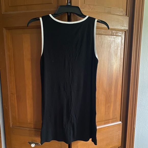 Cable and Gauge Tunic Blouse - Picture 2 of 5